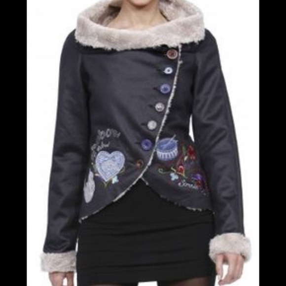 Desigual designer jacket. Sherpa fleece lining. - Picture 1 of 8